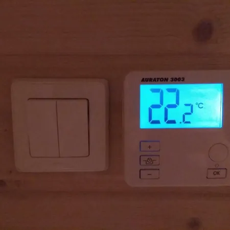 Jeden * שטוטובו